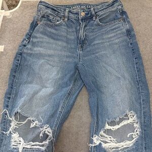 American Eagle Outfitters Light Blue Boyfriend Ripped Jeans